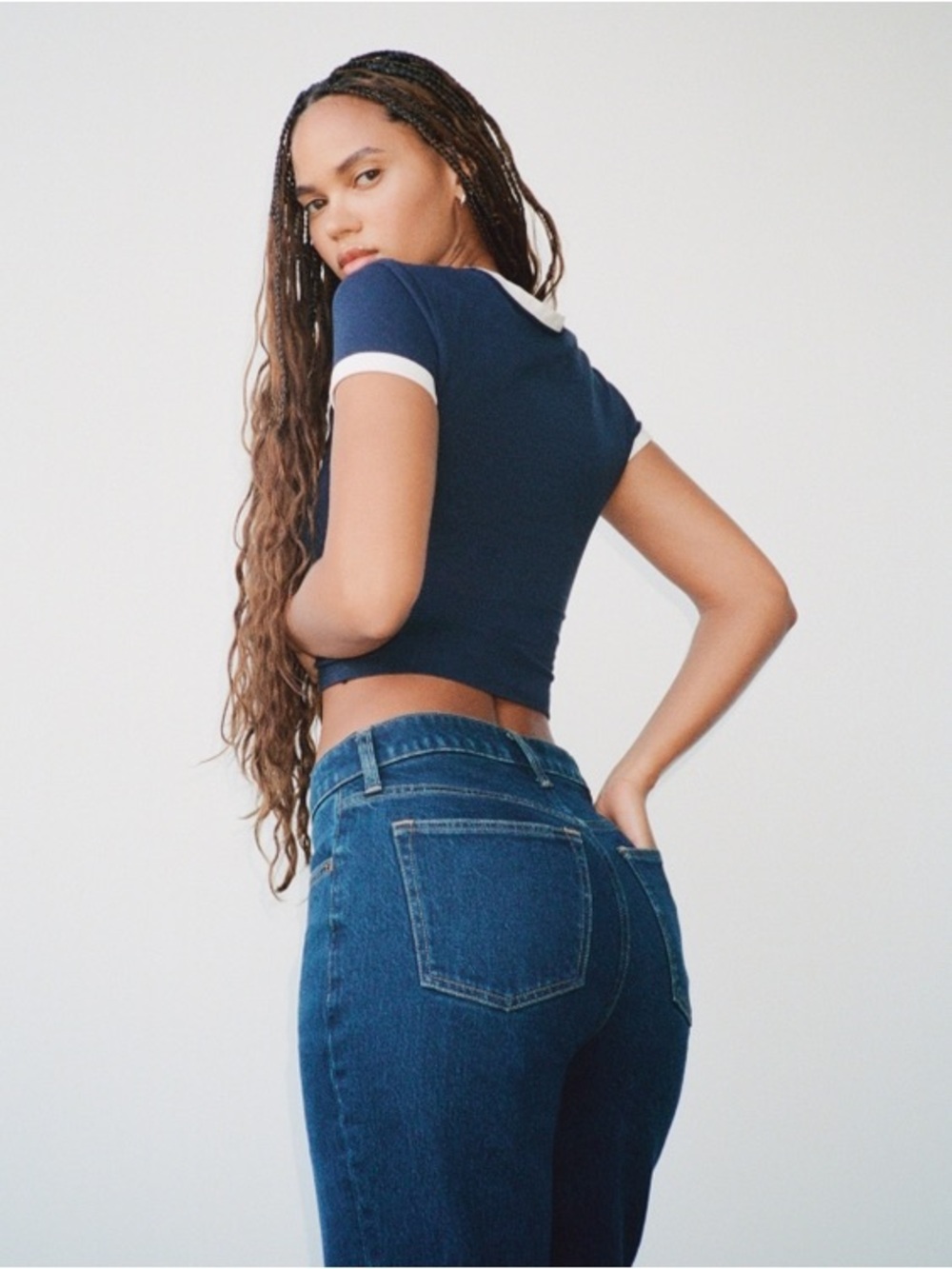 Abercrombie & Fitch Curve Love Mid Rise 90s Straight Jean Size 26L Size 4